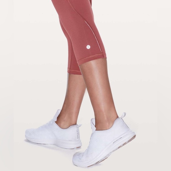 Lululemon Quick Feet Crop 19" - Auburn / Quicksand - Picture 4 of 4